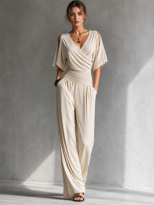 Claudia | Elegante conjunto con top cruzado y pantalón de corte ancho