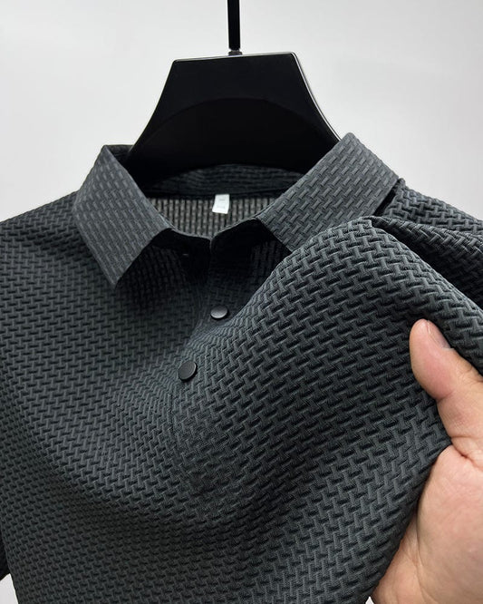 David | Polo exclusivo con un diseño moderno