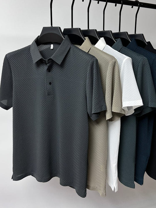 David | Polo exclusivo con un diseño moderno